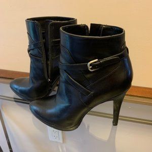 NINE WEST ankle boots